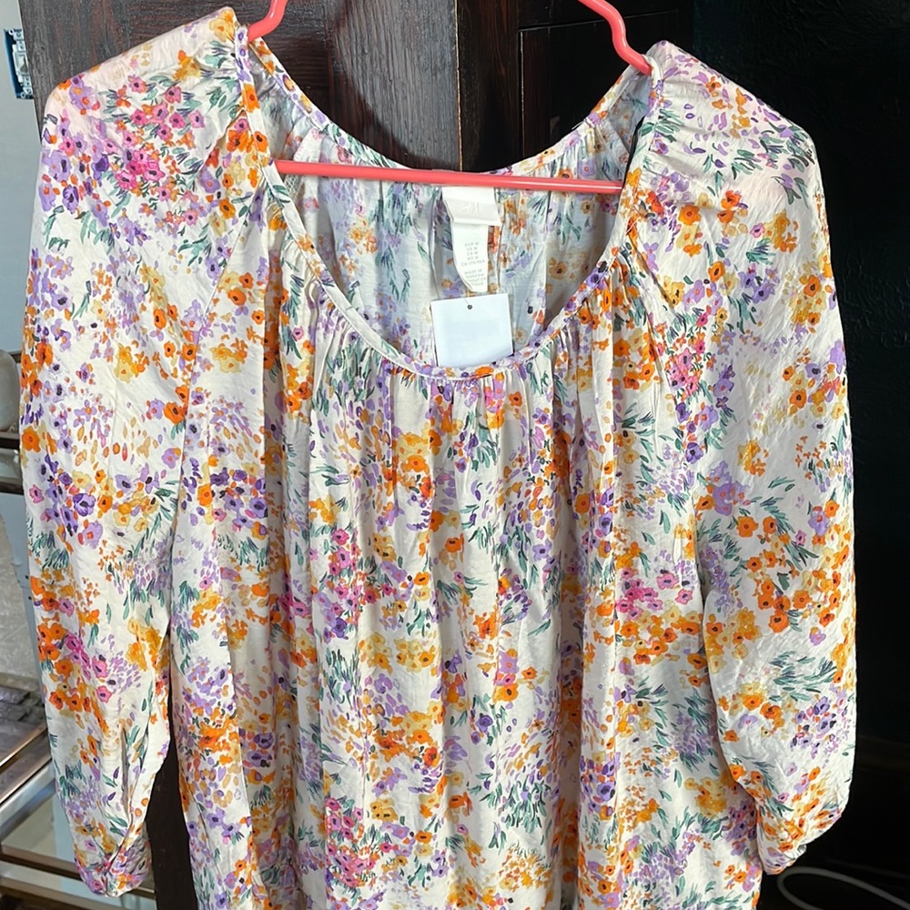 H&M flowy summer dress, size Medium NWT